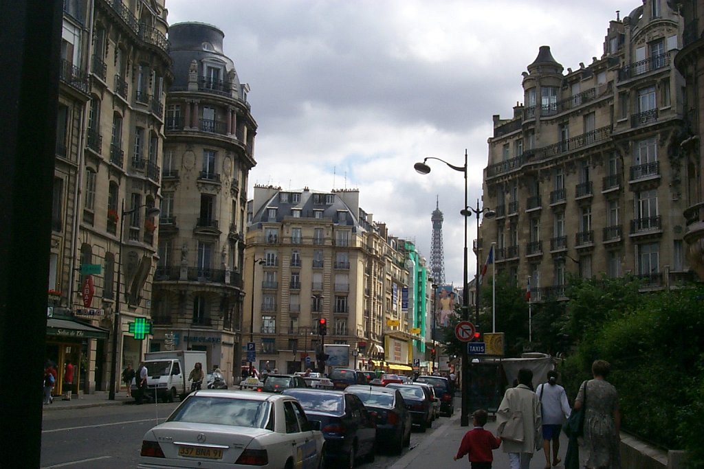 P0000879